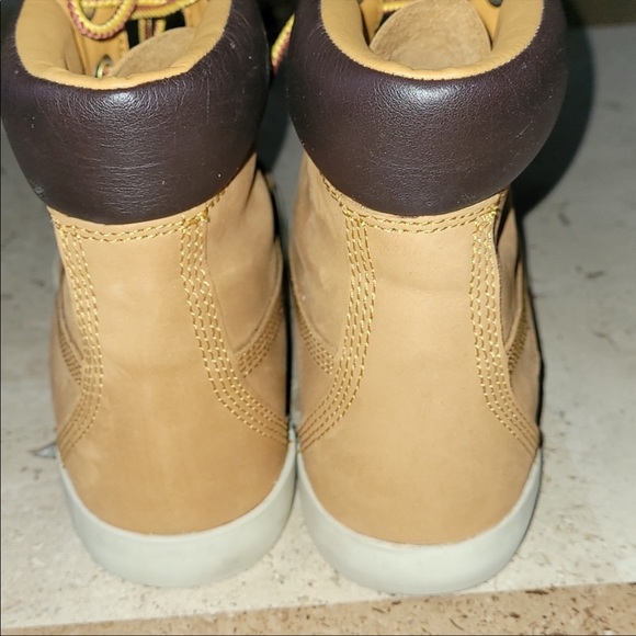 Timberland Flannery 6" wheat lace up boots / sneakers. #A1B31. - Picture 5 of 8